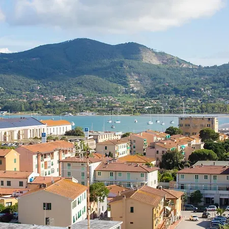 Acqua Marina, La Tua Base Ideale! Portoferraio